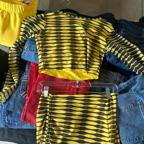 Edikted Yellow and Black Set - Picture 2 of 2